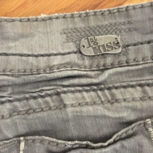 Distressed Denim Shorts - Picture 2 of 6